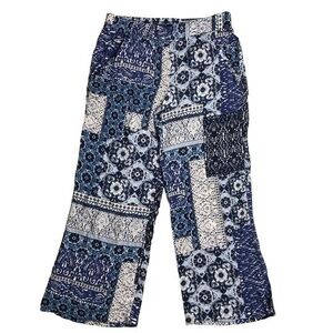 A Byer Capri Pants Blue and White Boho Patchwork Print Wide Leg Size Small